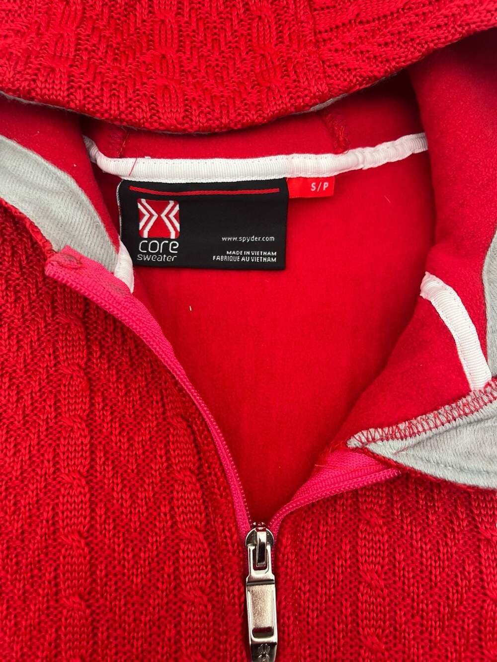 Spyder Core Sweater Hooded Vest Size S Red Cable Knit Full Zip ski apres - Picture 4 of 8